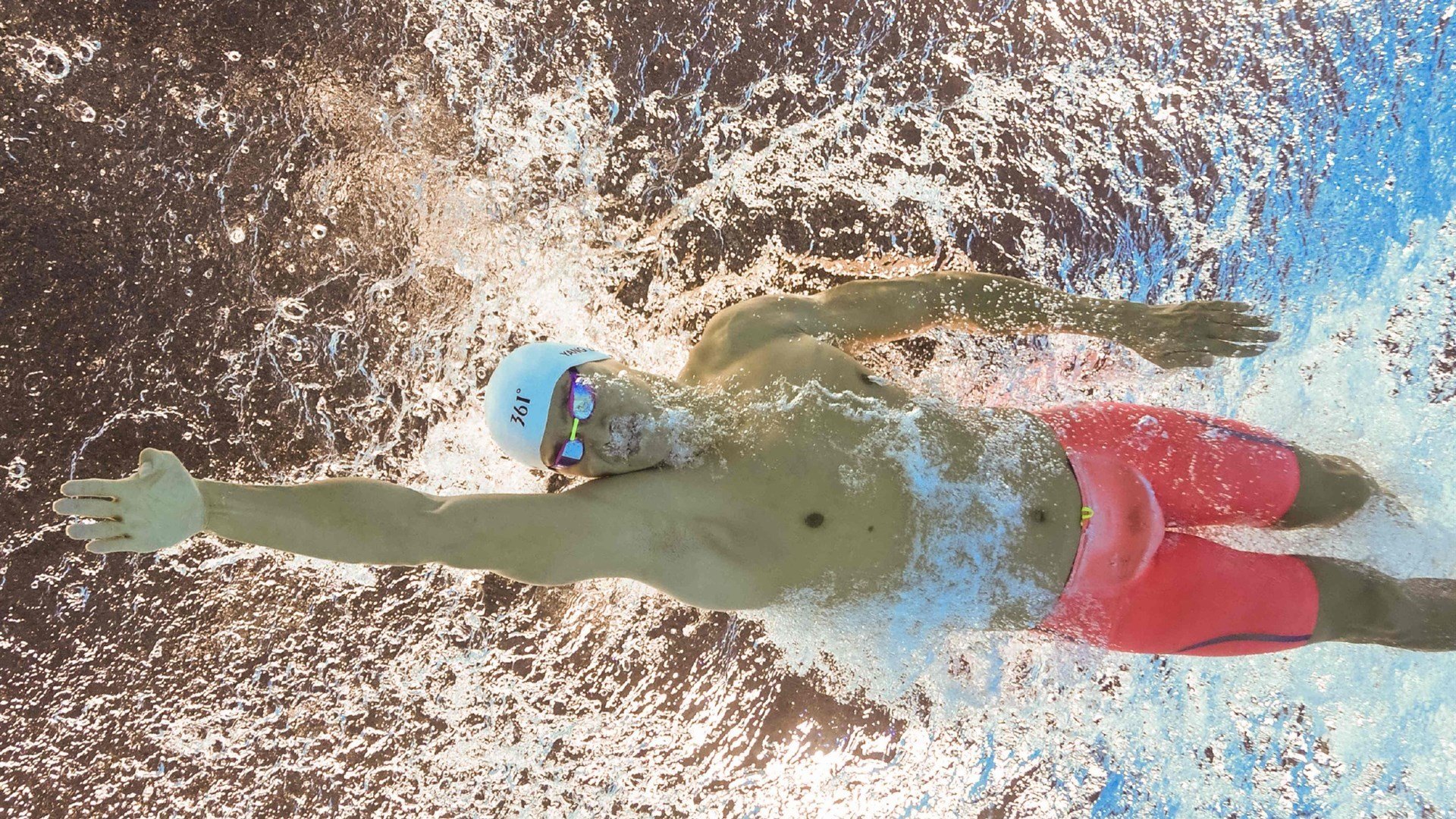 九游娱乐官方平台-哈伦蝶泳决赛成新星展示舞台